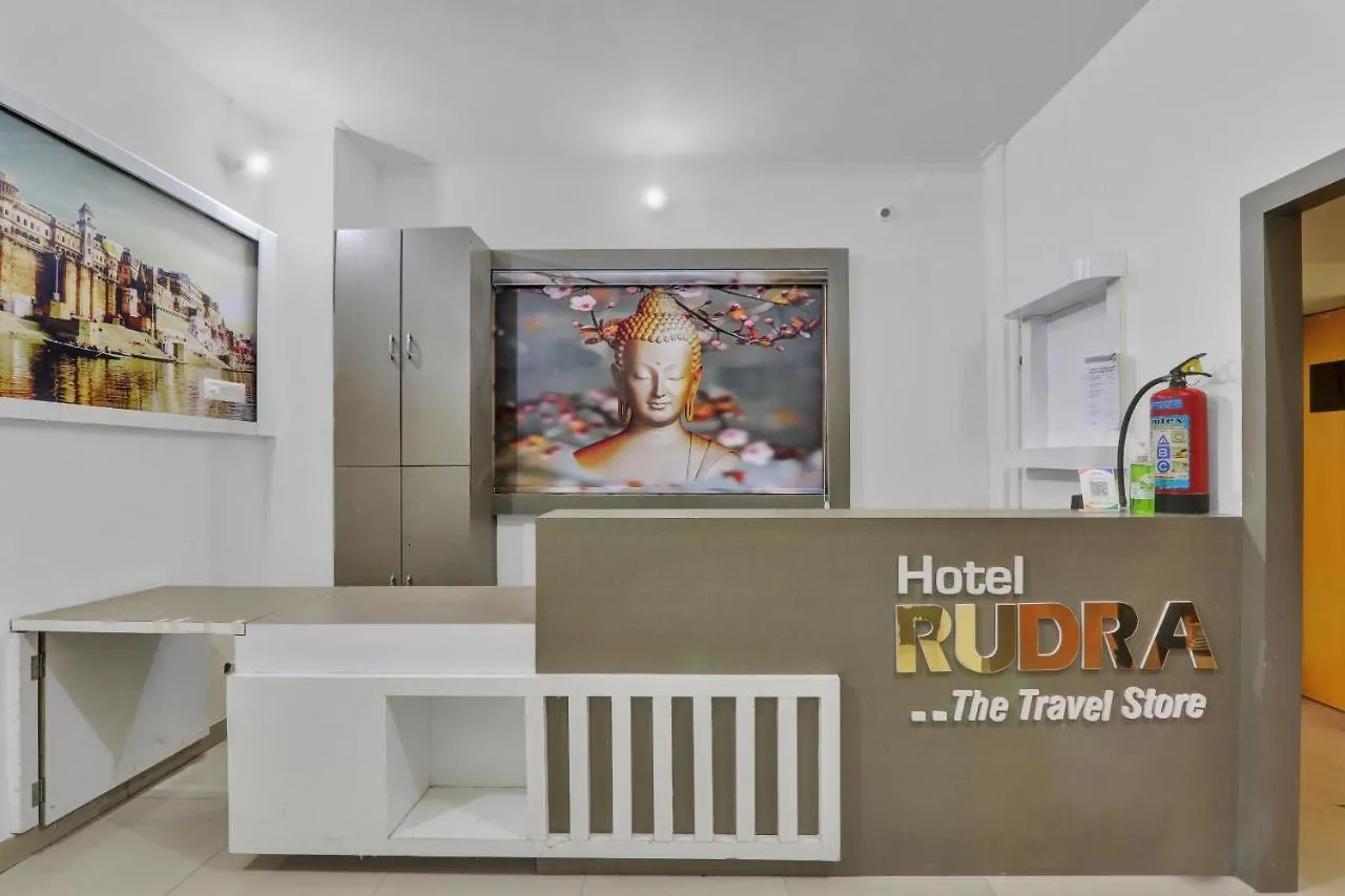 Oyo 82070 Rudra Guest House 바라나시 호텔